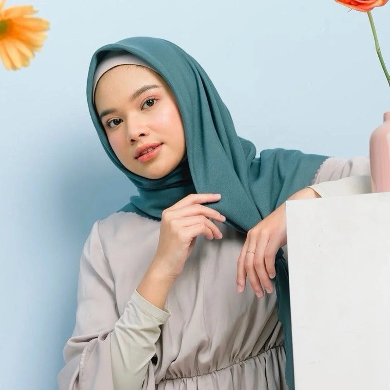 Bawal LaserCut Cotton Plain Bidding 45